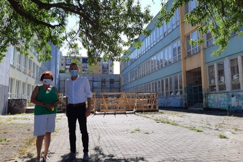 Novinky / Rekonštrukcia základnej školy v Piešťanoch je takmer hotová - foto