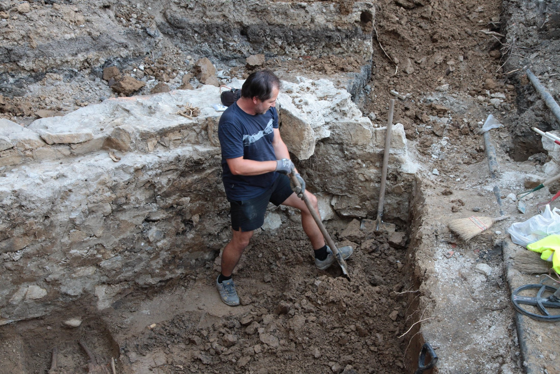 Vzácna kaplnka aj nálezy z praveku: Pri Ružičkovom dome našli významné archeologické objavy